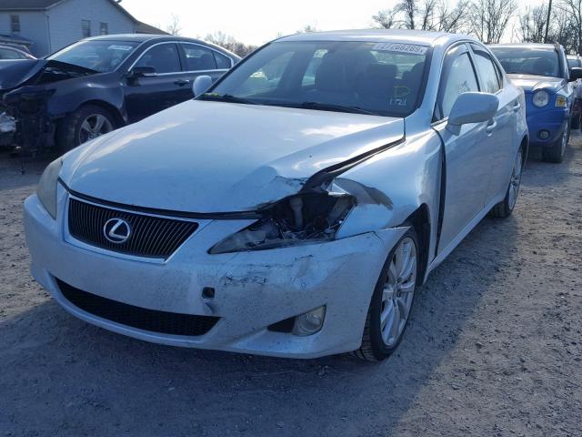 JTHCK262465001383 - 2006 LEXUS IS 250 WHITE photo 2