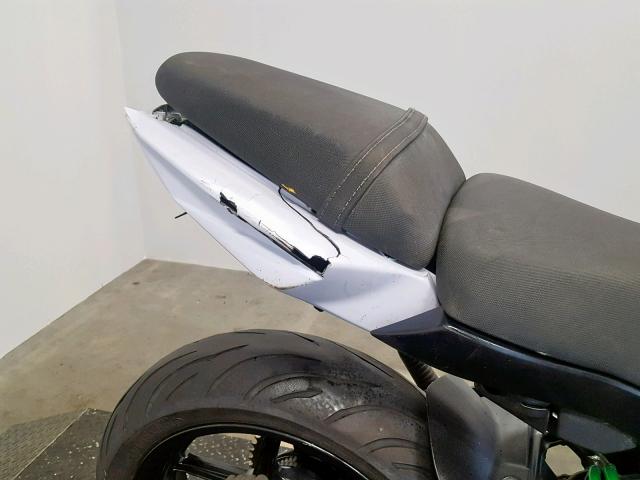 JKAEXEE1XGDA21597 - 2016 KAWASAKI EX650 E WHITE photo 16