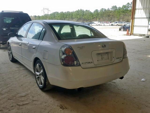 1N4BL11D02C109749 - 2002 NISSAN ALTIMA SE WHITE photo 3