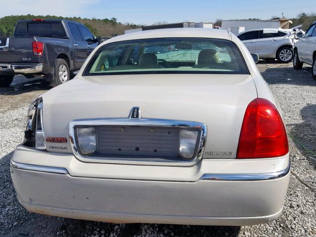 1LNHM81W66Y646609 - 2006 LINCOLN TOWN CAR S WHITE photo 9