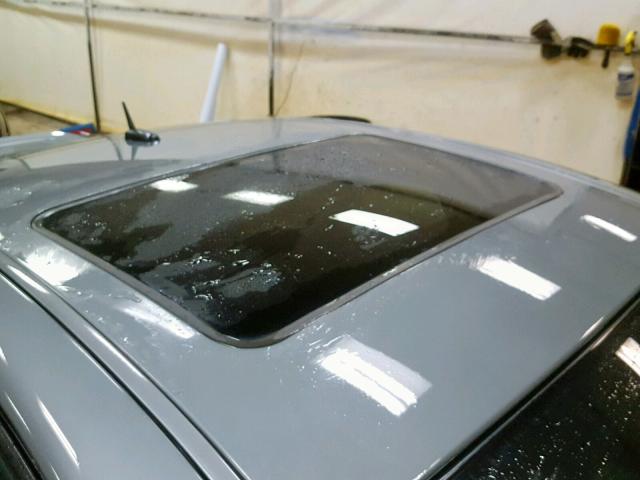 2G2WC55C181180028 - 2008 PONTIAC GRAND PRIX GRAY photo 9