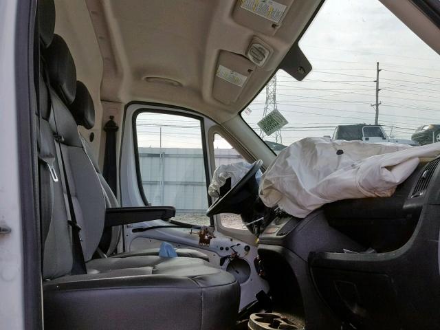 3C6TRVDG9GE102977 - 2016 RAM PROMASTER 白色 照片 5
