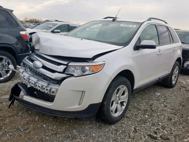 2FMDK3JC2DBC41127 - 2013 FORD EDGE SEL WHITE photo 2