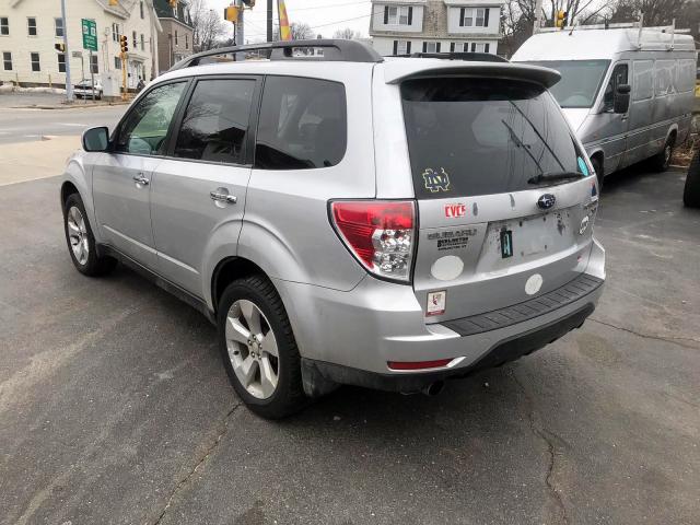 JF2SH66669H741690 - 2009 SUBARU FORESTER 2 SILVER photo 2