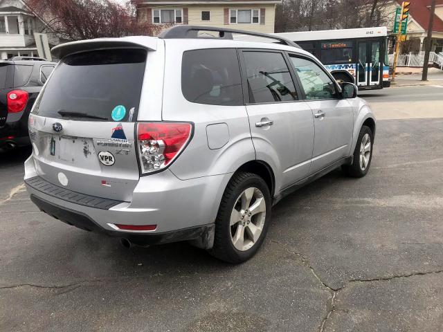 JF2SH66669H741690 - 2009 SUBARU FORESTER 2 SILVER photo 4