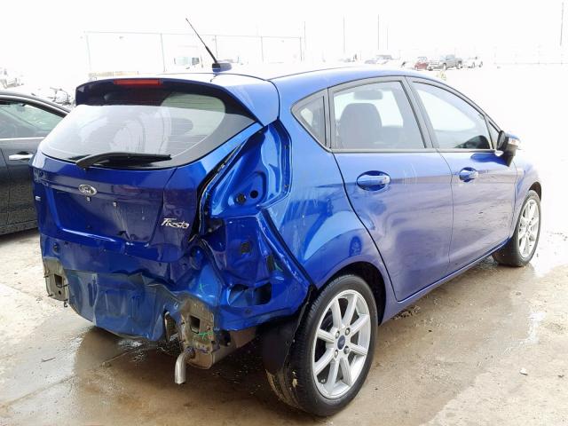 3FADP4EJ6FM121066 - 2015 FORD FIESTA SE BLUE photo 4