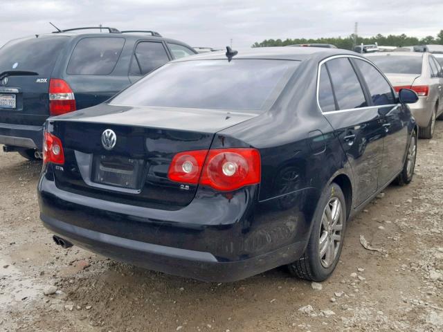 3VWRF71K47M145187 - 2007 VOLKSWAGEN JETTA 2.5 BLACK photo 4