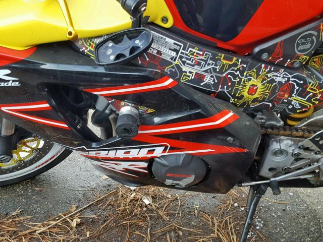 JH2SC50072M008581 - 2002 HONDA CBR900 RR RED photo 7