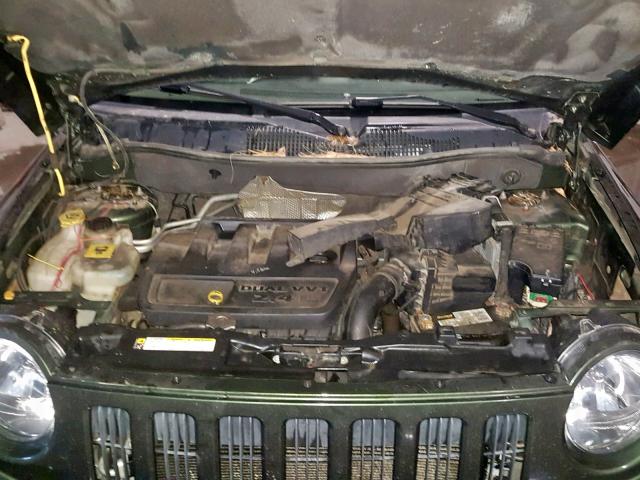 1J4FF47B99D205971 - 2009 JEEP COMPASS SP მწვანე ფოტო 7