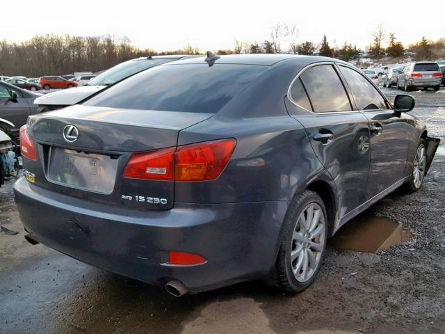 JTHCK262X75014186 - 2007 LEXUS IS 250 GRAY photo 4