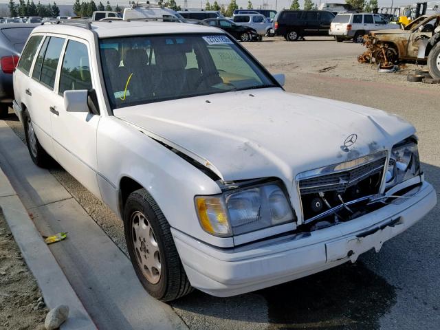 WDBEA92E4SF320744 - 1995 MERCEDES-BENZ E 320 WHITE photo 1