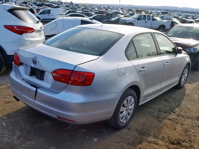 3VW2K7AJ3DM236113 - 2013 VOLKSWAGEN JETTA BASE SILVER photo 4