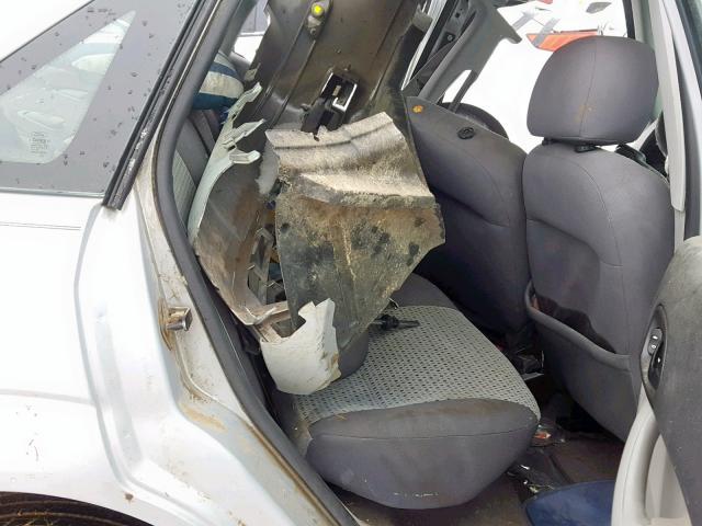 1FAFP34N27W182827 - 2007 FORD FOCUS ZX4 SILVER photo 6