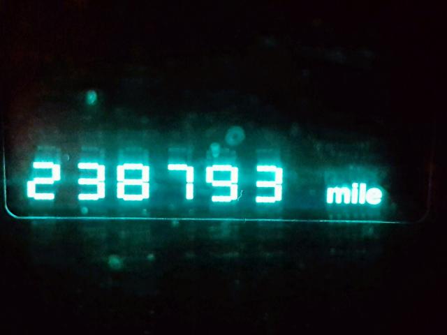 1J8HG48N56C189055 - 2006 JEEP COMMANDER BLACK photo 8