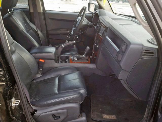 1J8HG58N98C188581 - 2008 JEEP COMMANDER BLACK photo 5