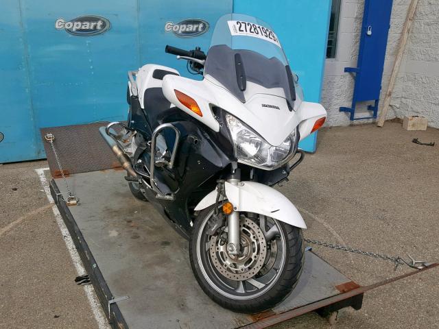 JH2SC517X7M500122 - 2007 HONDA ST1300 P WHITE photo 1