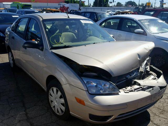 1FAFP34N57W157727 - 2007 FORD FOCUS ZX4 TAN photo 1