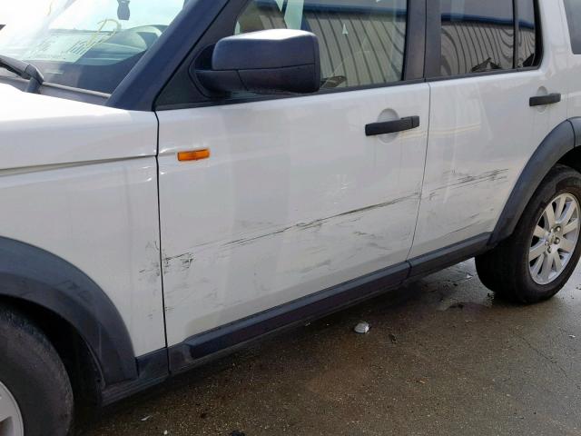 SALAE25466A401304 - 2006 LAND ROVER LR3 SE WHITE photo 9