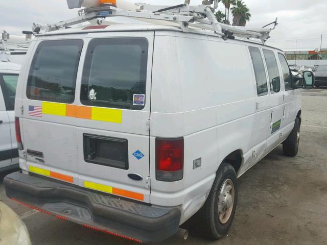 1FTSE3EL9BDA10231 - 2011 FORD ECONOLINE WHITE photo 4