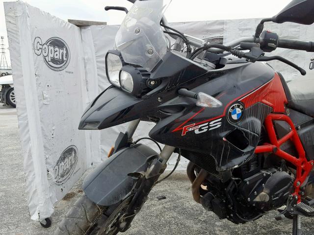 WB10B110XFZF86497 - 2015 BMW F700 GS RED photo 9