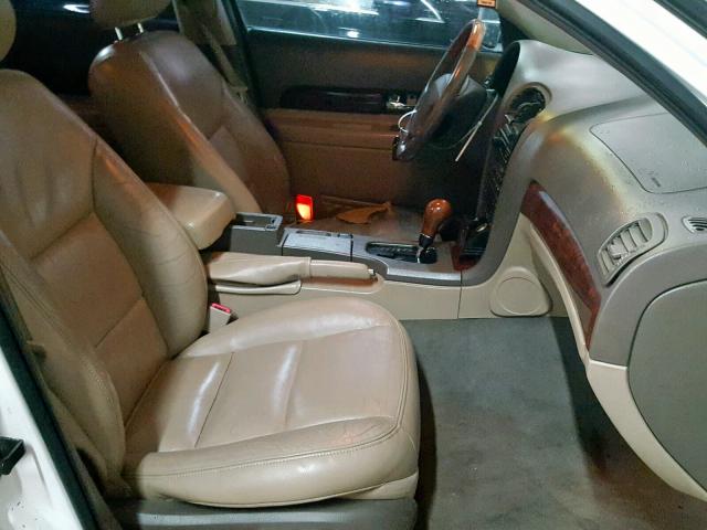 1LNHM87A2YY782766 - 2000 LINCOLN LS WHITE photo 5