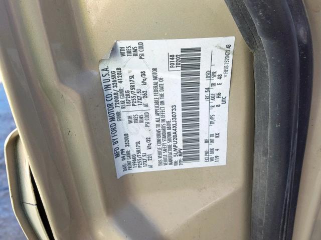 5LMPU28A4XLJ30733 - 1999 LINCOLN NAVIGATOR Qızıl foto 10