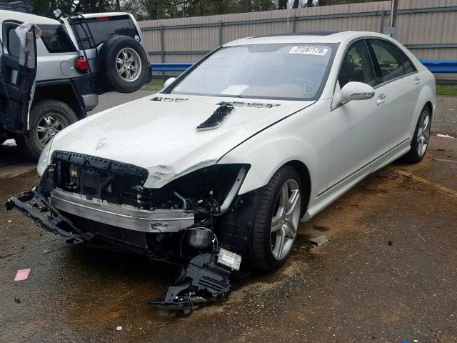 WDDNG71X59A245024 - 2009 MERCEDES-BENZ S 550 WHITE photo 2