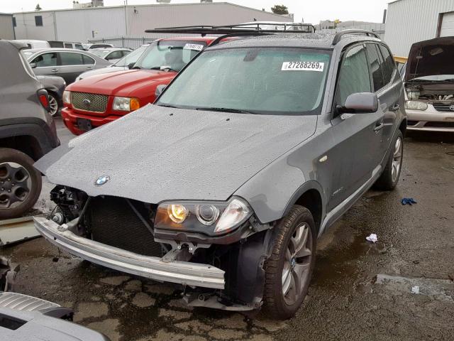 WBXPC93479WJ29536 - 2009 BMW X3 XDRIVE3 GRAY photo 2