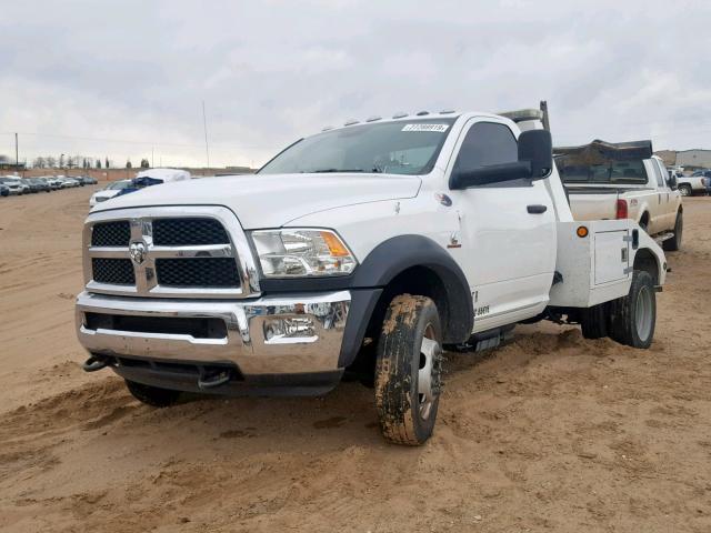 3C7WRKAL0JG133829 - 2018 RAM 4500 WHITE photo 2