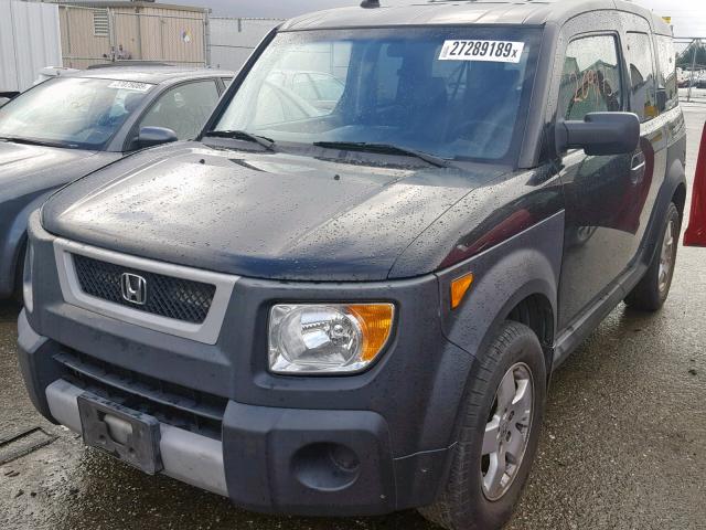 5J6YH18665L012342 - 2005 HONDA ELEMENT EX BLACK photo 2