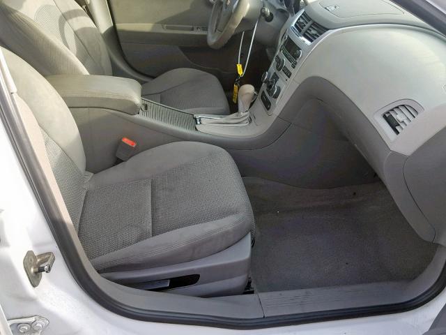 1G1ZA5EU4BF108031 - 2011 CHEVROLET MALIBU LS 白色 照片 5