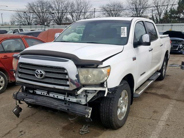 5TBEV58127S457698 - 2007 TOYOTA TUNDRA CRE WHITE photo 2