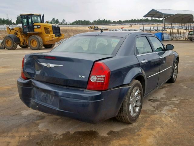 2C3LA43R78H293709 - 2008 CHRYSLER 300 LX BLACK photo 4