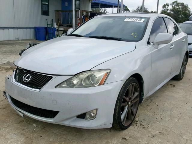 JTHCK262175009975 - 2007 LEXUS IS 250 SILVER photo 2