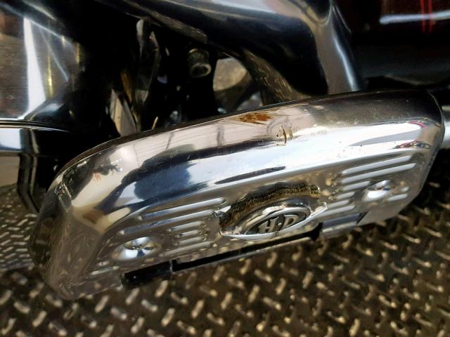 1HD1FCW135Y603603 - 2005 HARLEY-DAVIDSON FLHTCUI MAROON photo 13