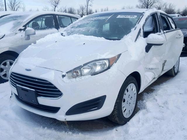 3FADP4AJ4EM225883 - 2014 FORD FIESTA S WHITE photo 2