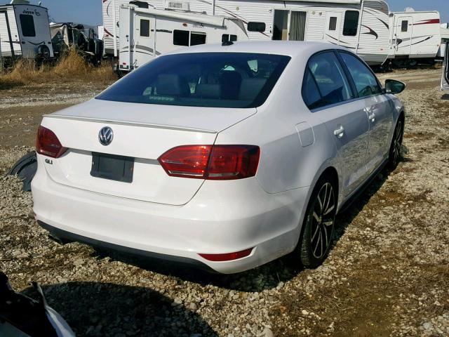 3VW4T7AJ5EM371164 - 2014 VOLKSWAGEN JETTA GLI WHITE photo 4