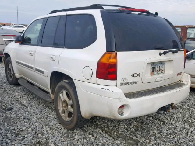 1GKDS13S832376523 - 2003 GMC ENVOY WHITE photo 3