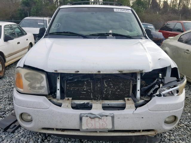 1GKDS13S832376523 - 2003 GMC ENVOY WHITE photo 9