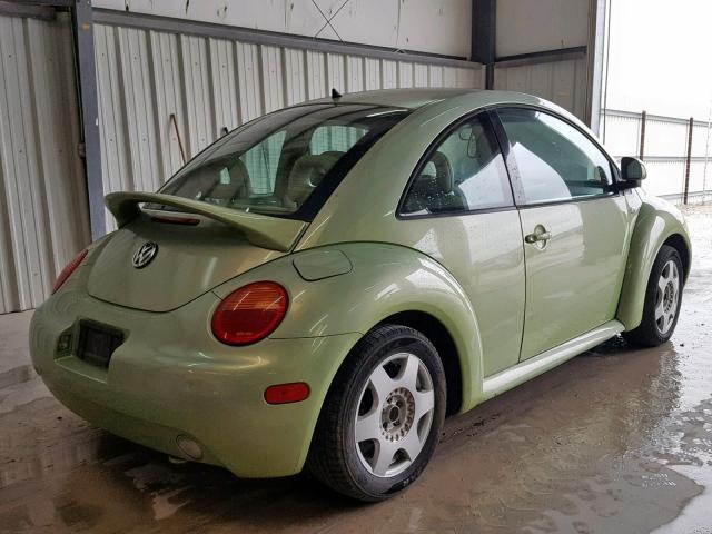 3VWCF21C4YM409348 - 2000 VOLKSWAGEN NEW BEETLE 绿色 照片 4