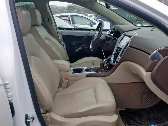 3GYFNEE30FS549821 - 2015 CADILLAC SRX LUXURY WHITE photo 5