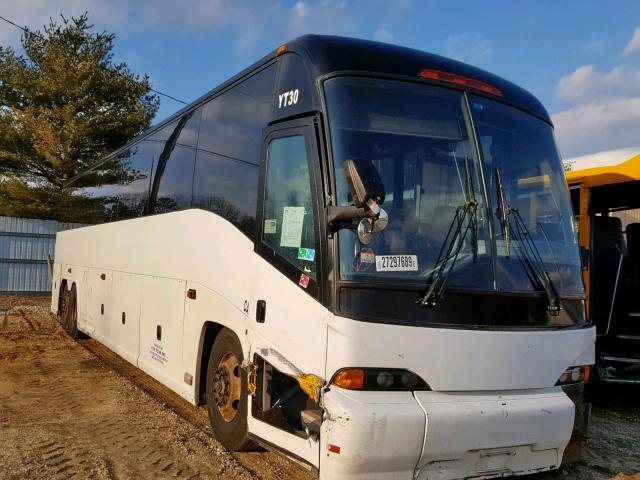 2M93JMPAX4W062399 - 2004 MOTOR COACH INDUSTRIES TRANSIT BU WHITE photo 1