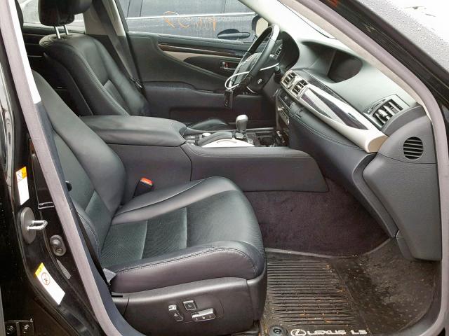 JTHCL5EFXH5028495 - 2017 LEXUS LS 460 BLACK photo 5