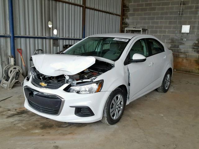 1G1JB5SH7H4176281 - 2017 CHEVROLET SONIC LS 白色 照片 2