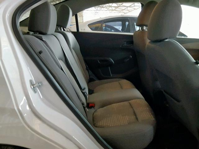 1G1JB5SH7H4176281 - 2017 CHEVROLET SONIC LS 白色 照片 6