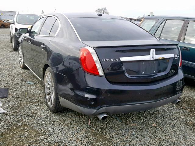 1LNHL9FT0AG604412 - 2010 LINCOLN MKS BLACK photo 3