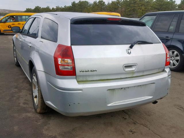 2D4FV47T37H755364 - 2007 DODGE MAGNUM SE SILVER photo 3