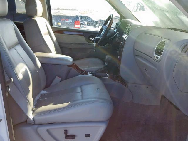 1GKET63M482156884 - 2008 GMC ENVOY DENA WHITE photo 5