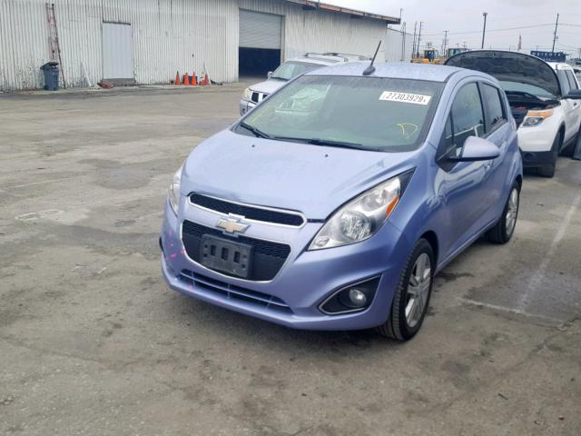 KL8CD6S98EC458402 - 2014 CHEVROLET SPARK 1LT BLUE photo 2