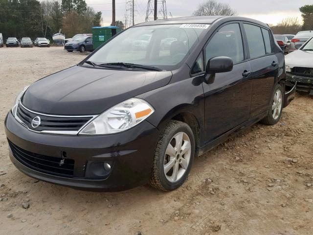 3N1BC1CPXAL368899 - 2010 NISSAN VERSA S BLACK photo 2